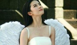 圈内扒爷爆料刘亦菲,神秘事件引热议