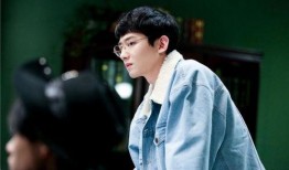 爆料娱乐圈博主白敬亭,揭秘明星幕后生活