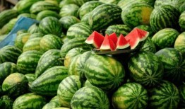 七月网红吃瓜事件真相,真相大白，网络舆论的反思