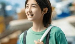 张子枫私下爆料视频,揭秘明星真实一面