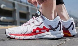 李宁新一代跑鞋爆料视频,科技升级，跑者新选择