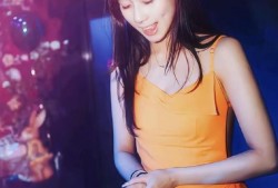 何超仪闺蜜爆料视频大全,独家幕后故事全收录