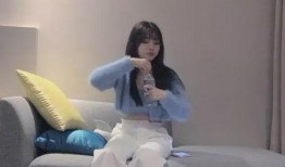 网红劈腿吃瓜,吃瓜群众热议背后的真相